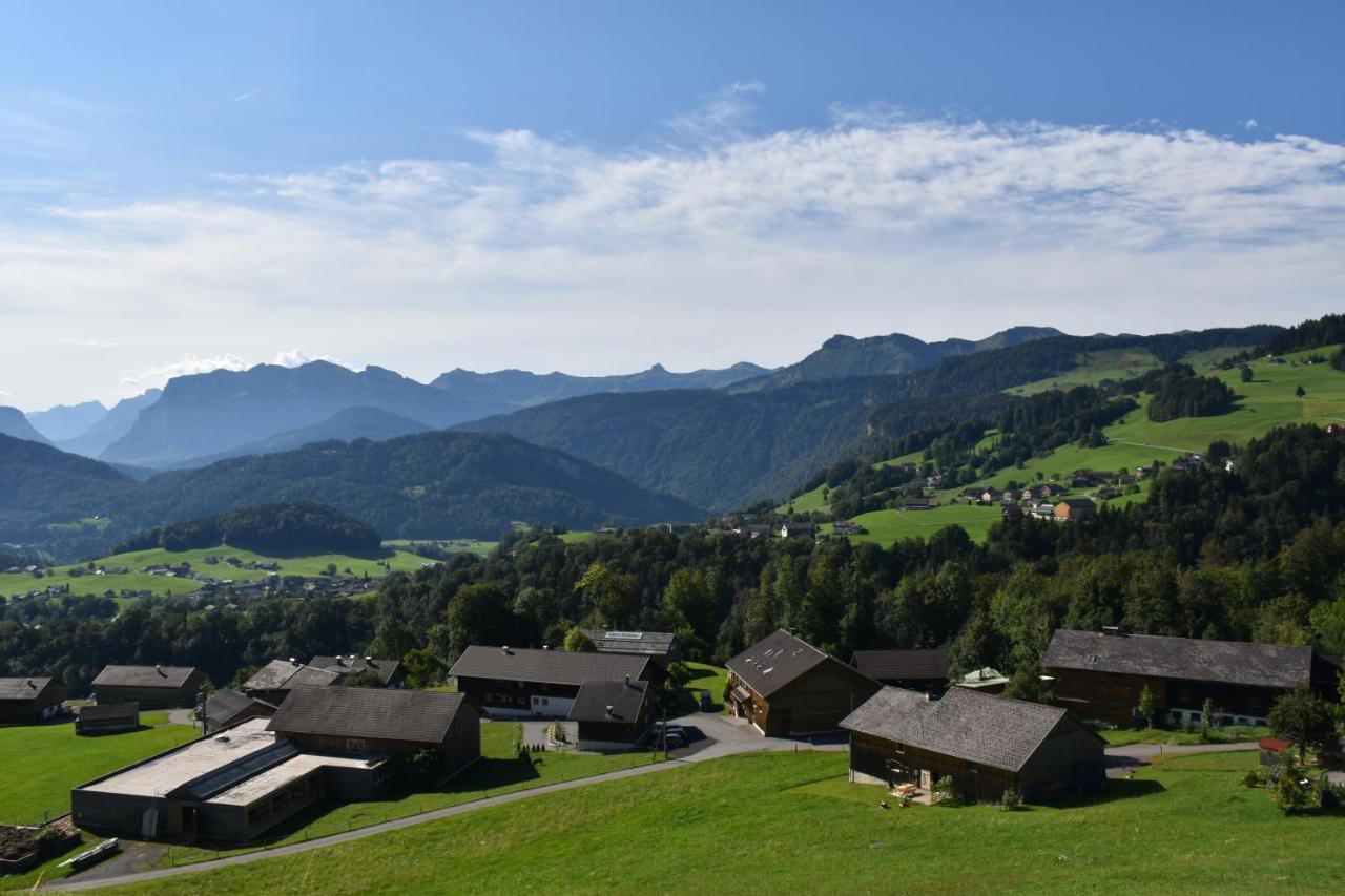 Ferienwohnung Brittenberg Alpaka Schwarzenberg im Bregenzerwald Buitenkant foto