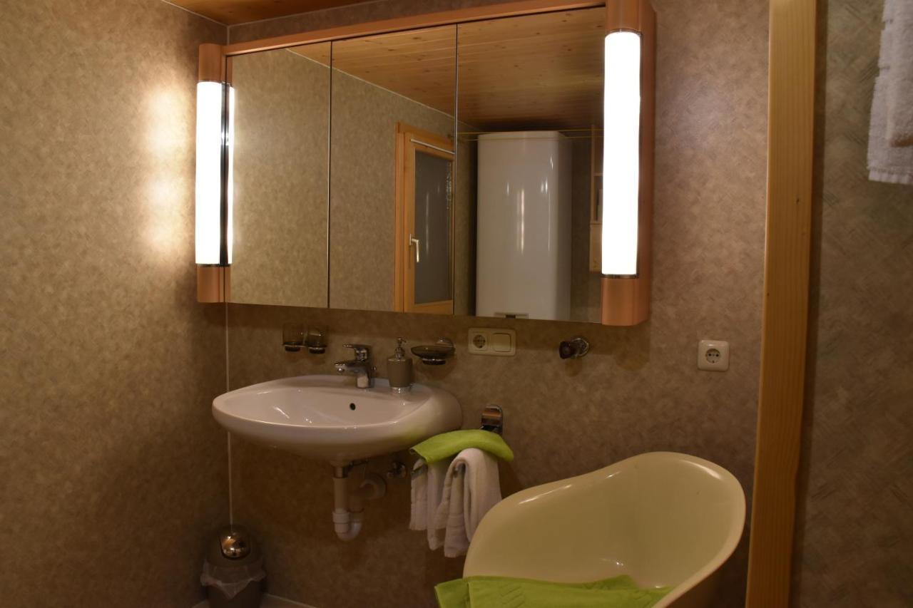 Ferienwohnung Brittenberg Alpaka Schwarzenberg im Bregenzerwald Buitenkant foto