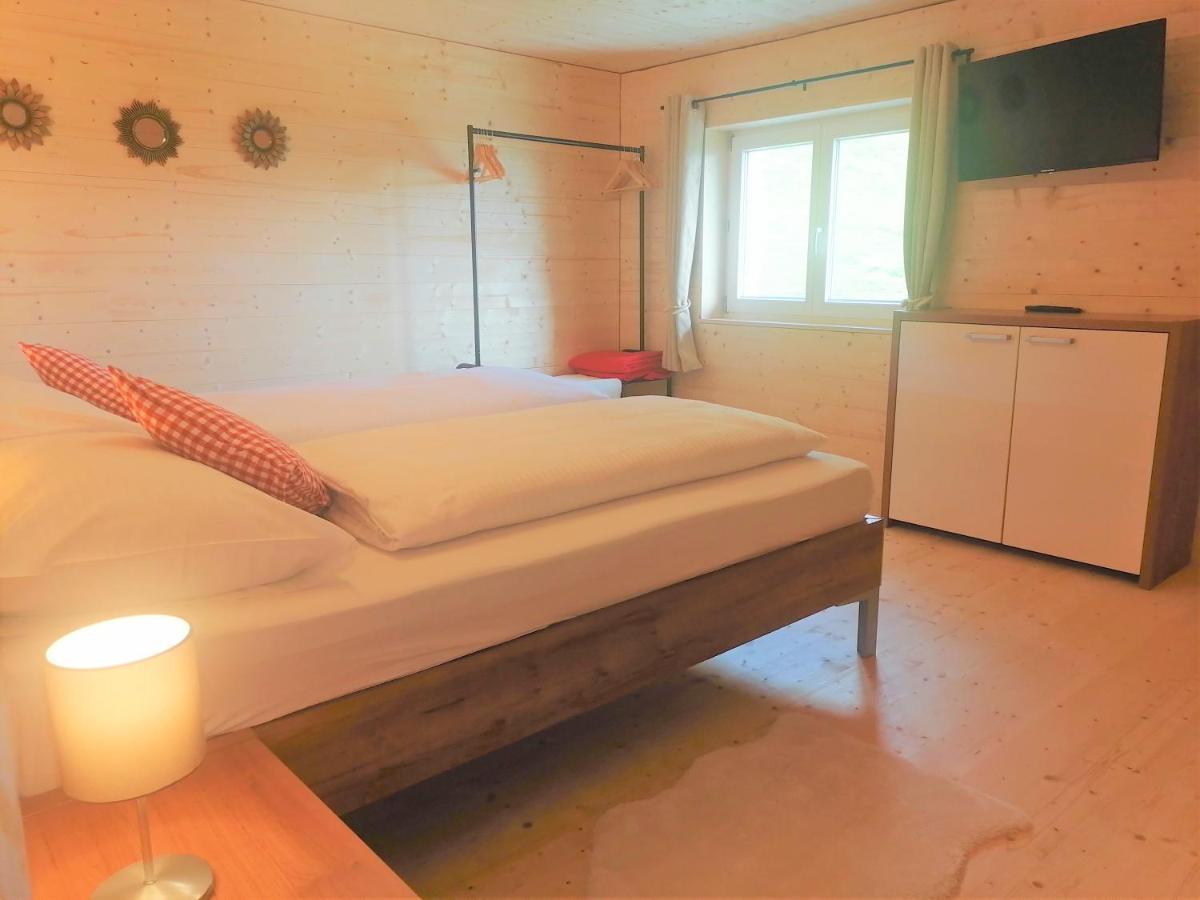 Ferienwohnung Brittenberg Alpaka Schwarzenberg im Bregenzerwald Buitenkant foto